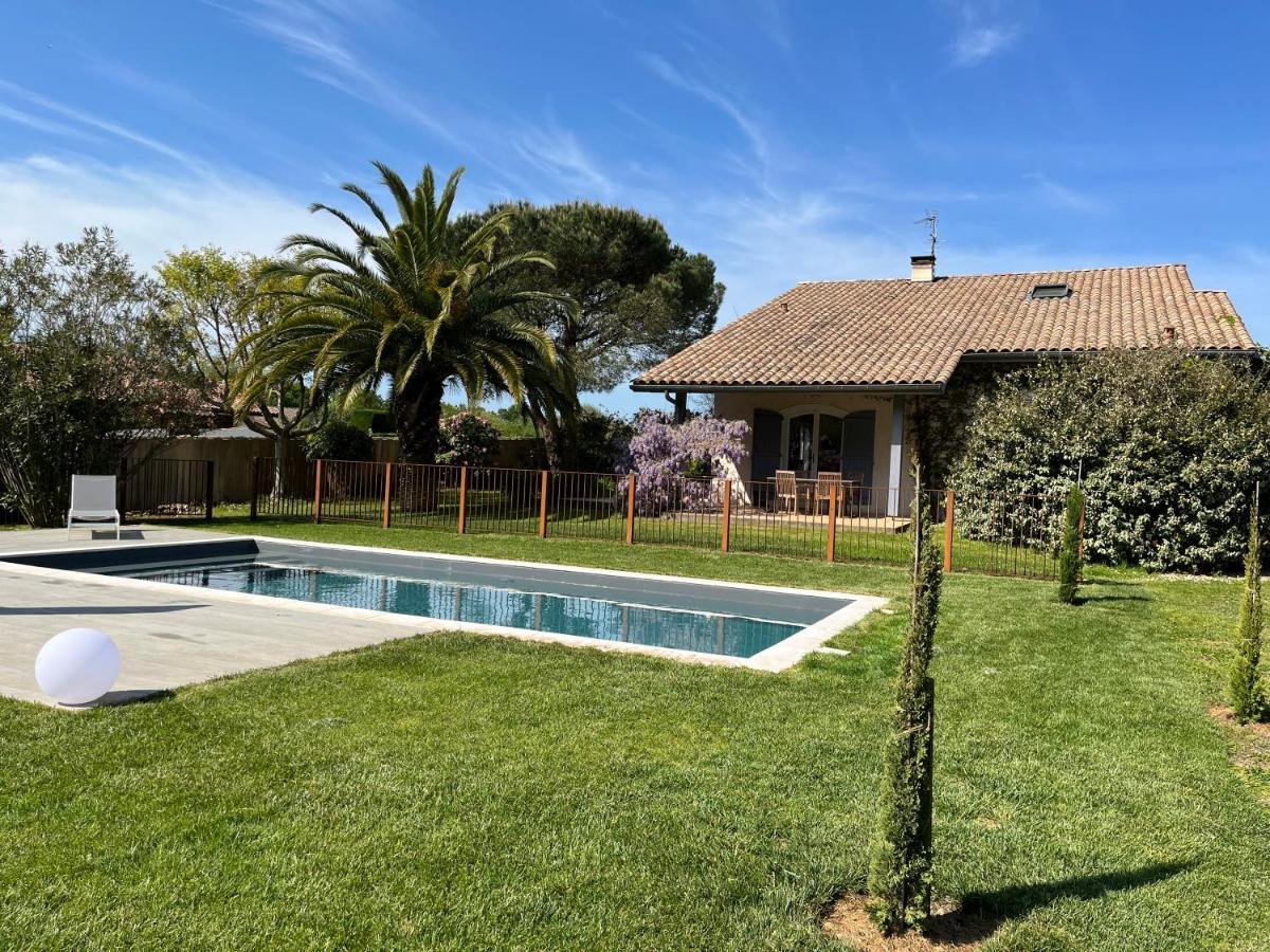 Maison De Charme Avec Piscine Saint-Martin-de-Seignanx Экстерьер фото